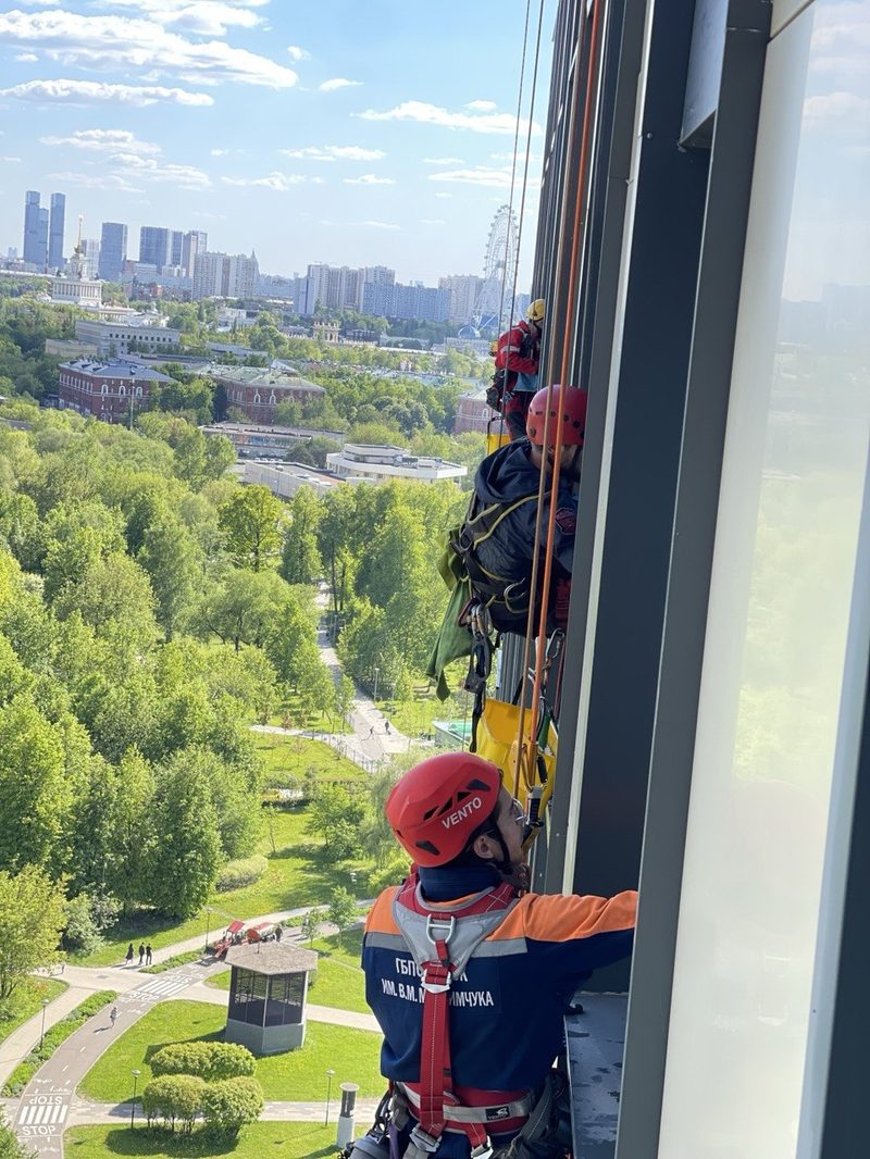 Мойка фасада апарт-комплекса YE'S Ботанический сад
